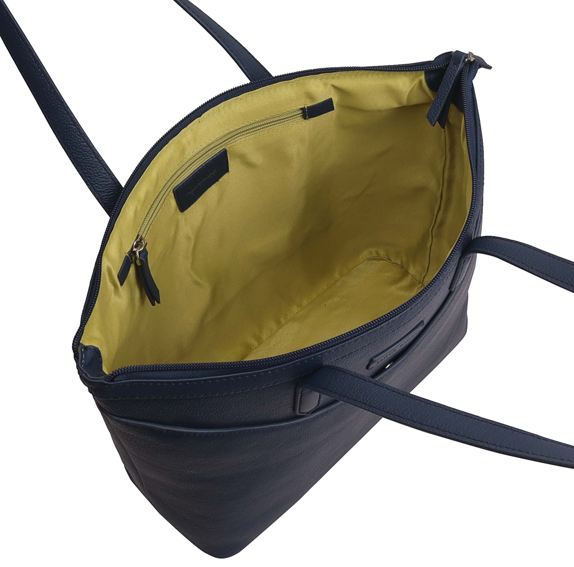 #Colour_Gibraltar Sea