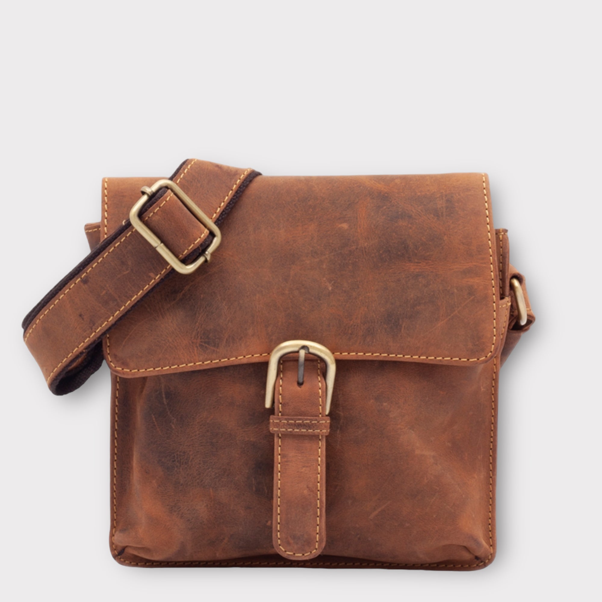 NWT $65 LLOYD BAKER of London 100% Leather Brown Top Zip Travel Dopp Bag |  eBay