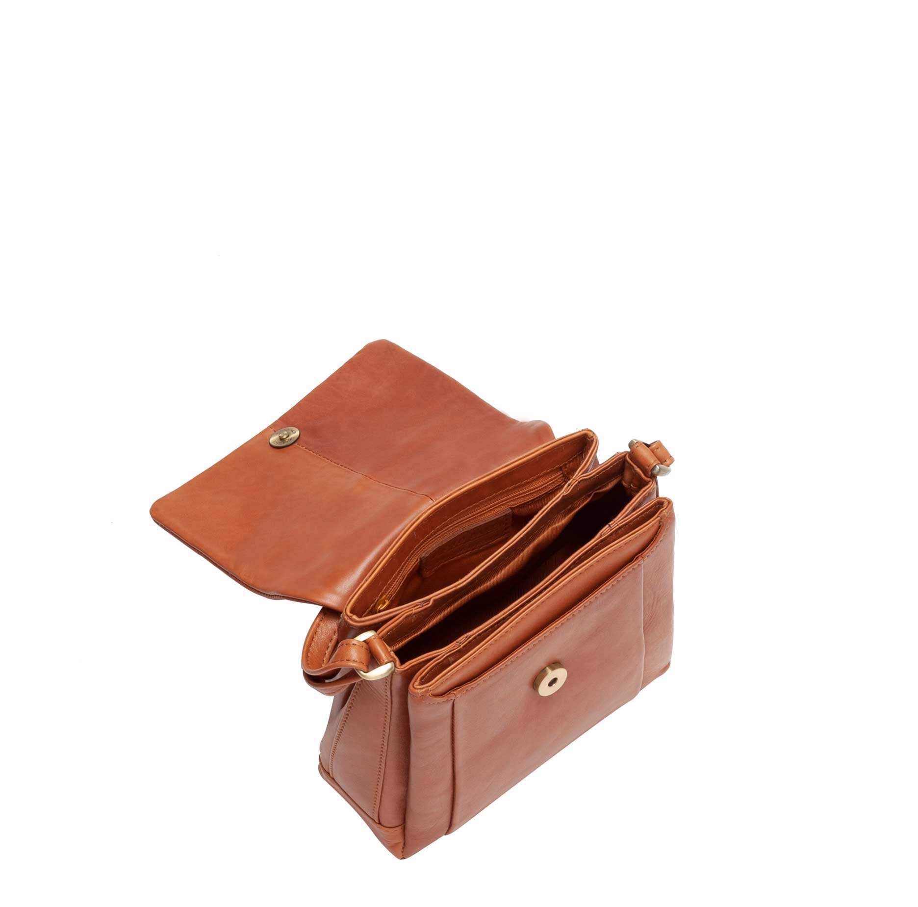 #Colour_Cognac